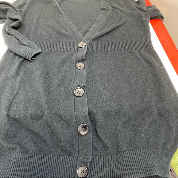 Liz Lange for Target Maternity Black V-Neck Cardigan - Picture 4 of 7